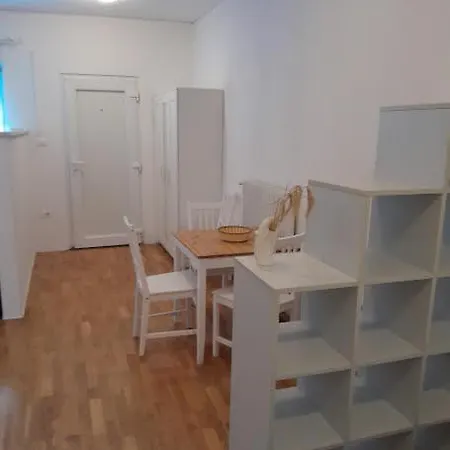 Apartment Apartma Pika 2