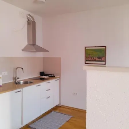 Apartma Pika 2 Διαμέρισμα *